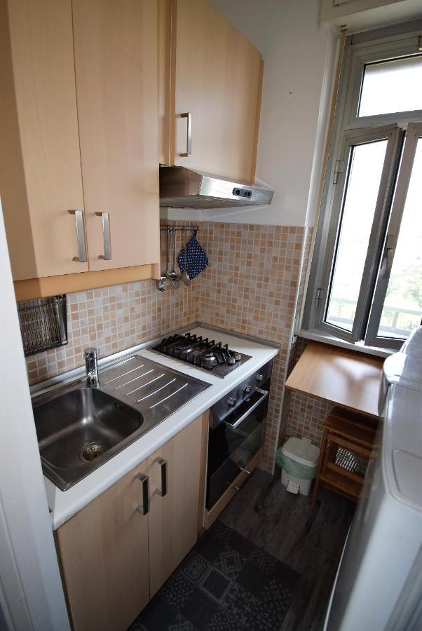 Monolocale Nuovissimo San Giuliano Milanese Apartment Luaran gambar