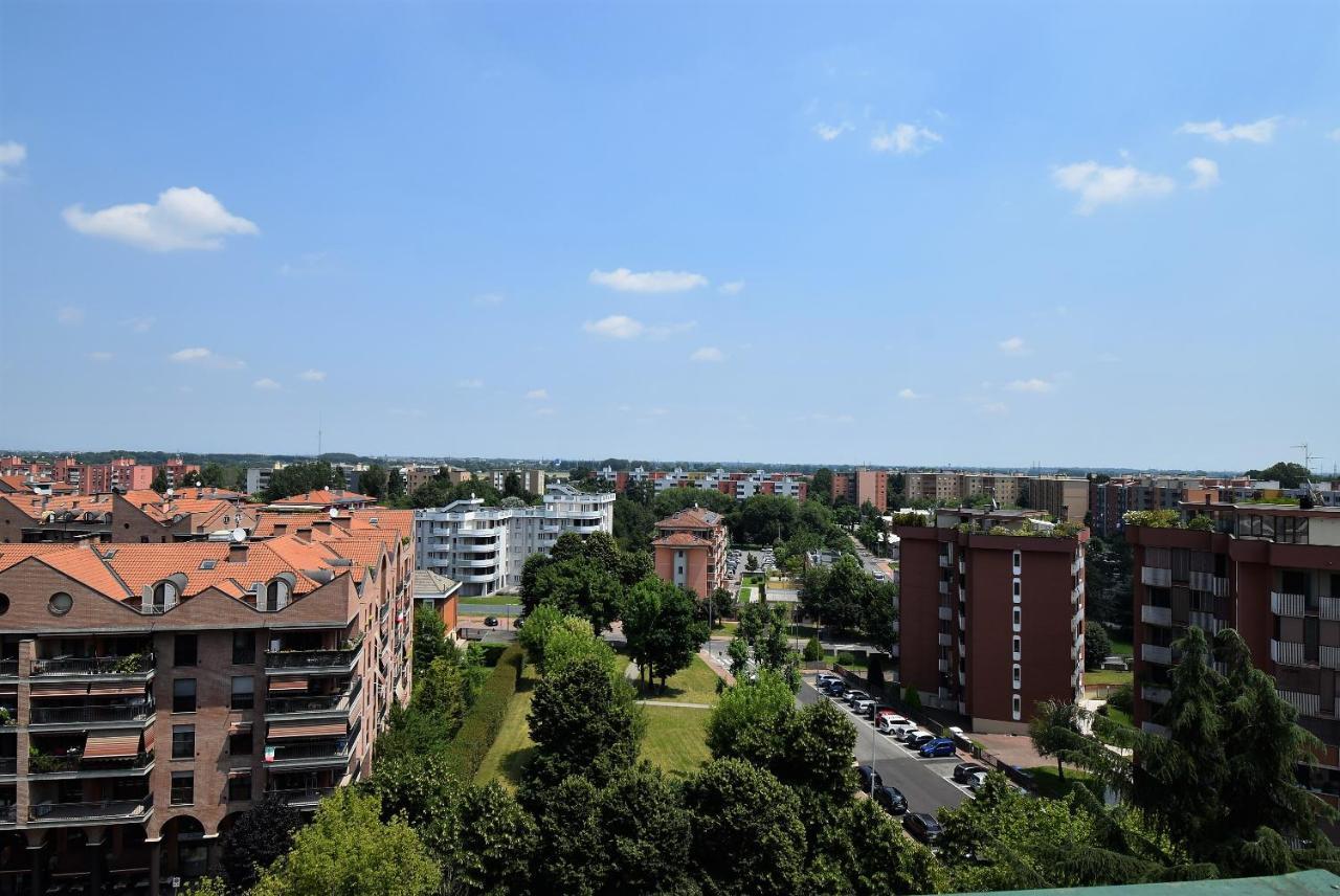 Monolocale Nuovissimo San Giuliano Milanese Apartment Luaran gambar